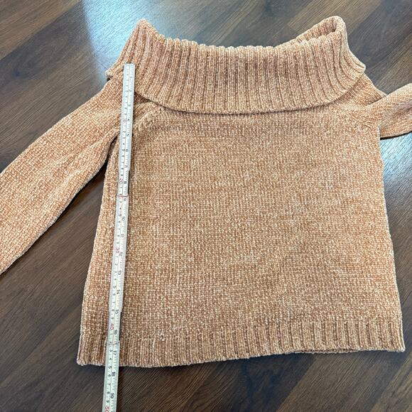 Cinq A Sept Off Shoulder Chunky Sweater Casual Cozy Super Soft Tan Sz M - Picture 4 of 5